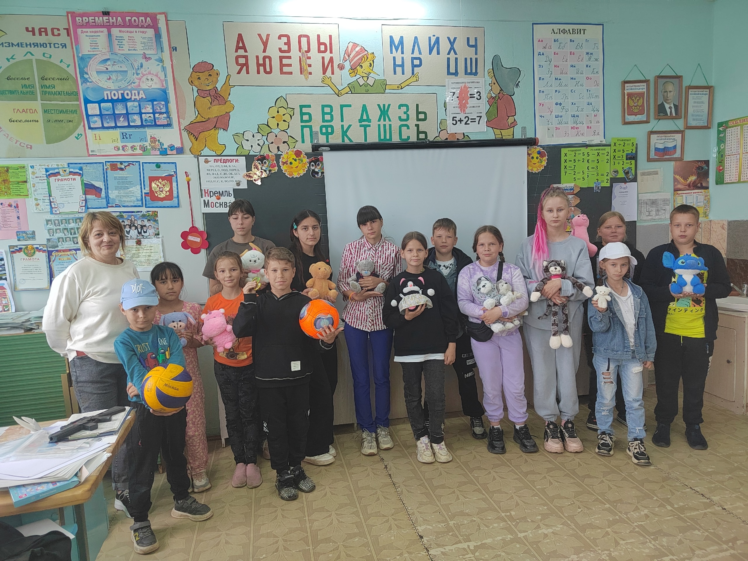 МЕЖДУНАРОДНЫЙ ДЕНЬ ИГРУШЕК..